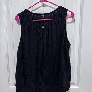 SHEIN Black Textured Sleeveless Blouse